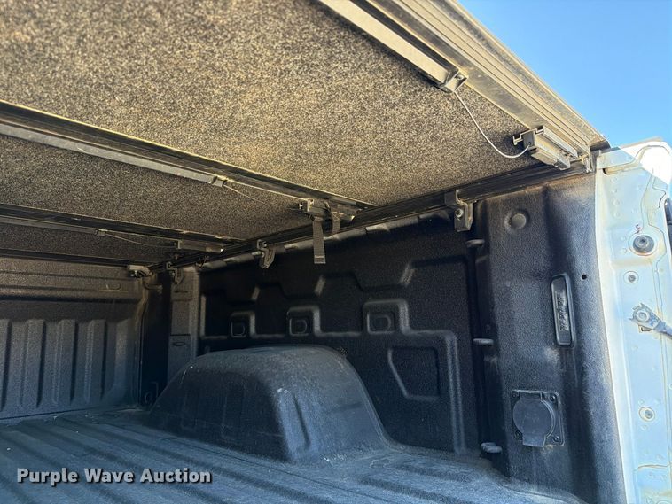 image for item FM6574 2021 GMC Sierra 1500 Crew Cab pickup truck