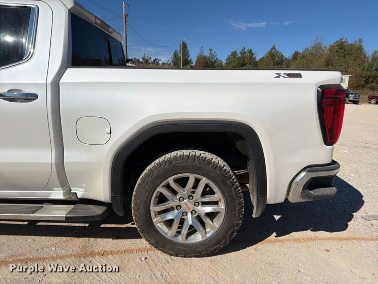 image for item FM6574 2021 GMC Sierra 1500 Crew Cab pickup truck