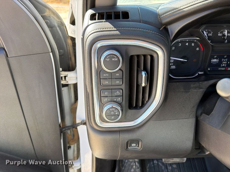image for item FM6574 2021 GMC Sierra 1500 Crew Cab pickup truck