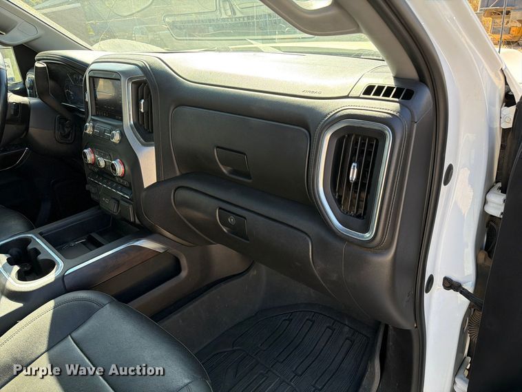 image for item FM6574 2021 GMC Sierra 1500 Crew Cab pickup truck