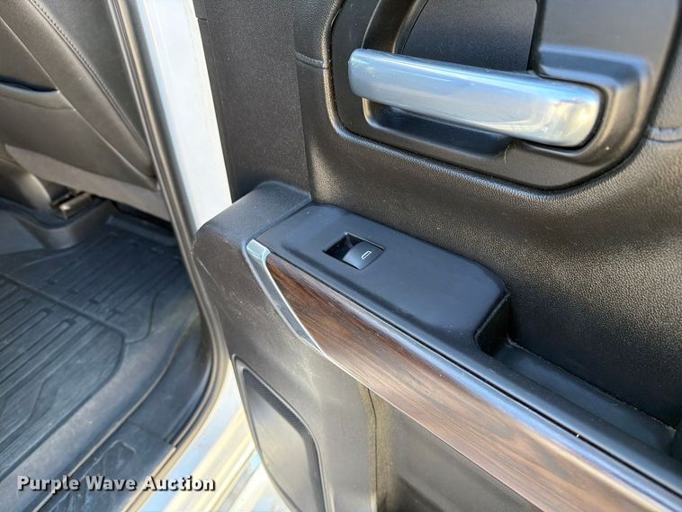 image for item FM6574 2021 GMC Sierra 1500 Crew Cab pickup truck