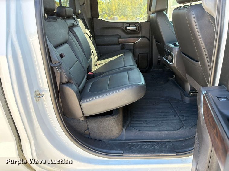 image for item FM6574 2021 GMC Sierra 1500 Crew Cab pickup truck