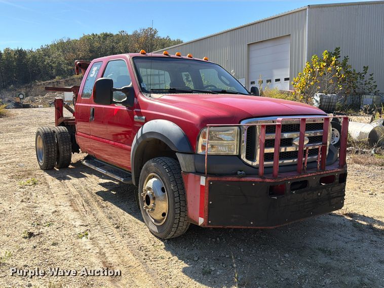 image for item FM6582 2006 Ford F450 Ext. Cab tow truck