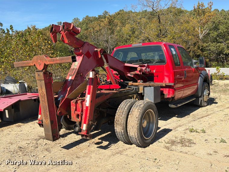 image for item FM6582 2006 Ford F450 Ext. Cab tow truck