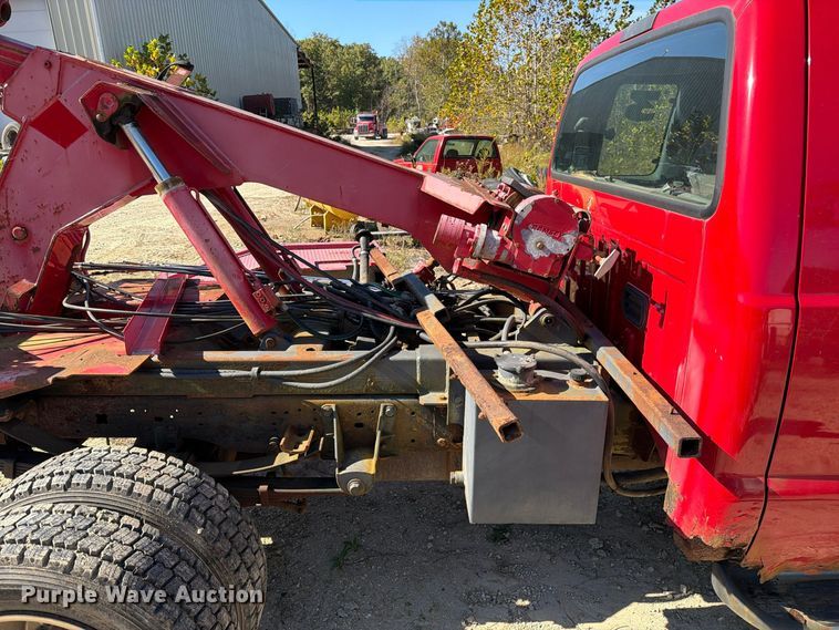 image for item FM6582 2006 Ford F450 Ext. Cab tow truck