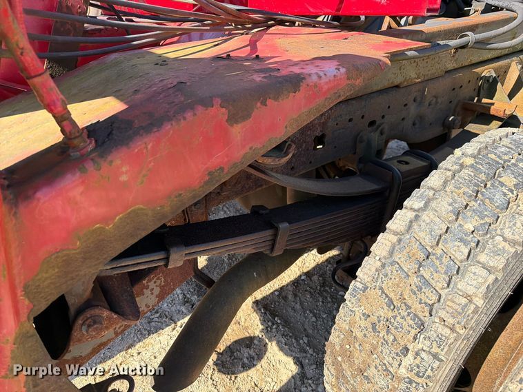 image for item FM6582 2006 Ford F450 Ext. Cab tow truck