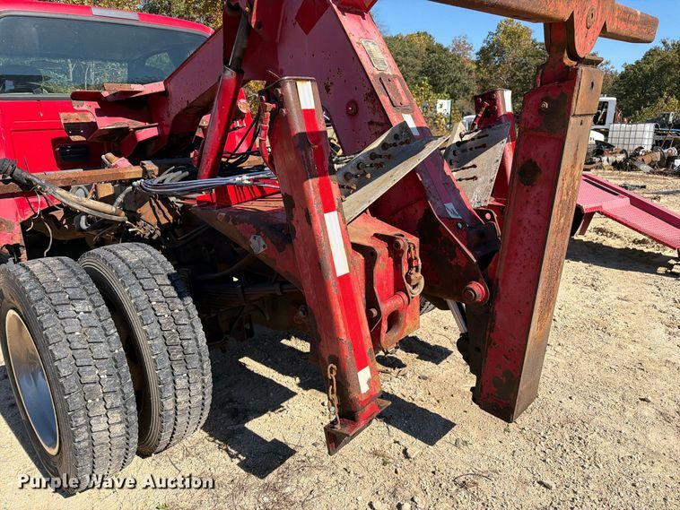 image for item FM6582 2006 Ford F450 Ext. Cab tow truck
