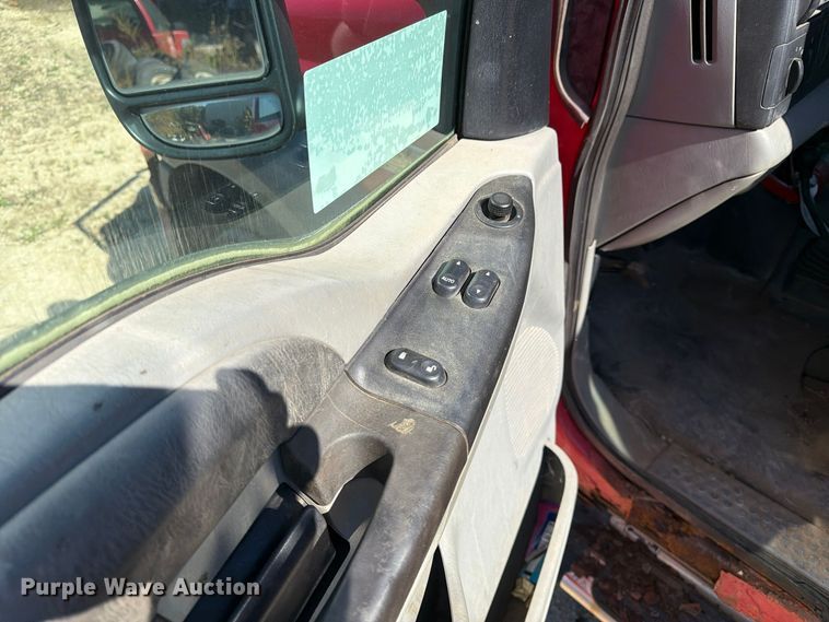 image for item FM6582 2006 Ford F450 Ext. Cab tow truck