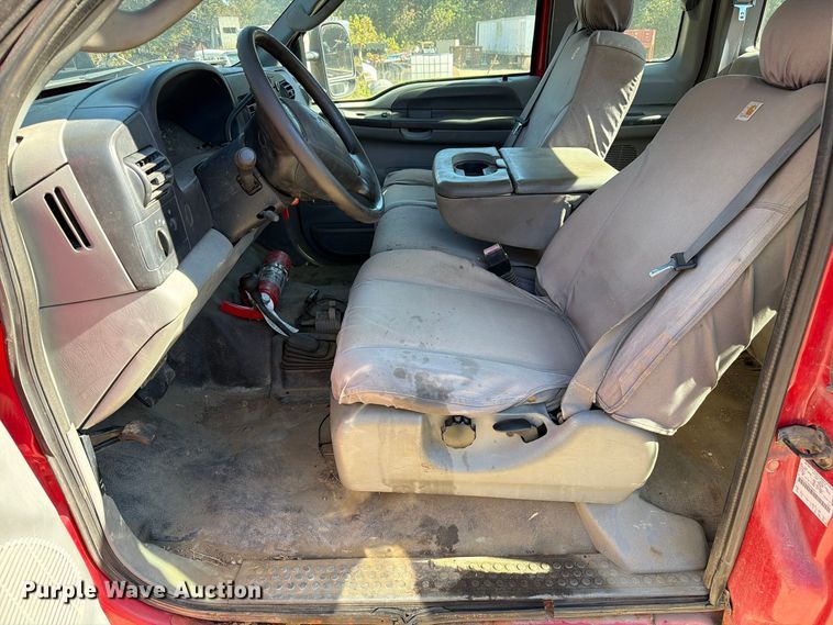 image for item FM6582 2006 Ford F450 Ext. Cab tow truck