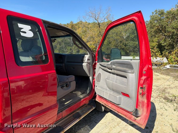image for item FM6582 2006 Ford F450 Ext. Cab tow truck