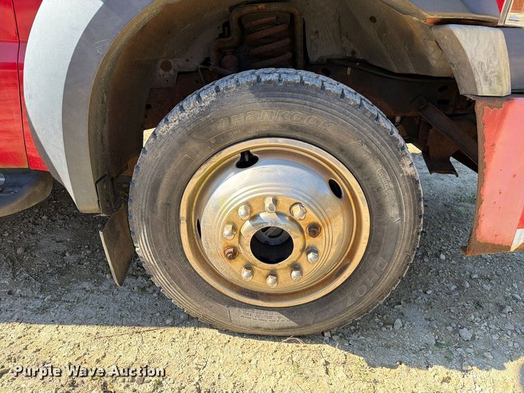 image for item FM6582 2006 Ford F450 Ext. Cab tow truck