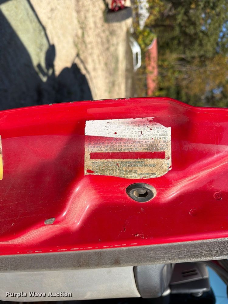 image for item FM6582 2006 Ford F450 Ext. Cab tow truck