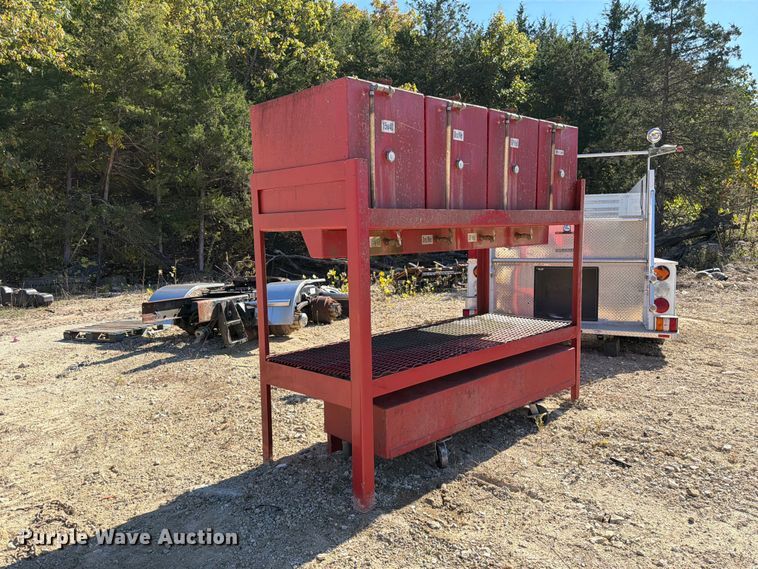image for item FM6594 Bulk oil storage rack