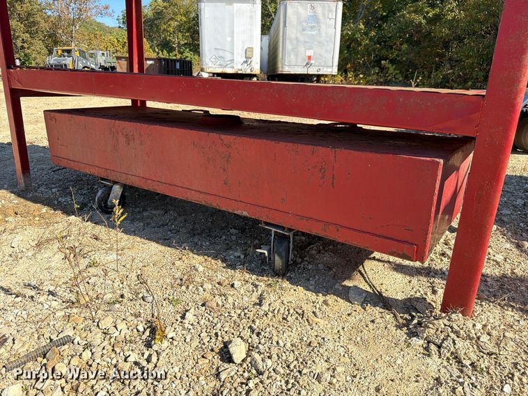 image for item FM6594 Bulk oil storage rack