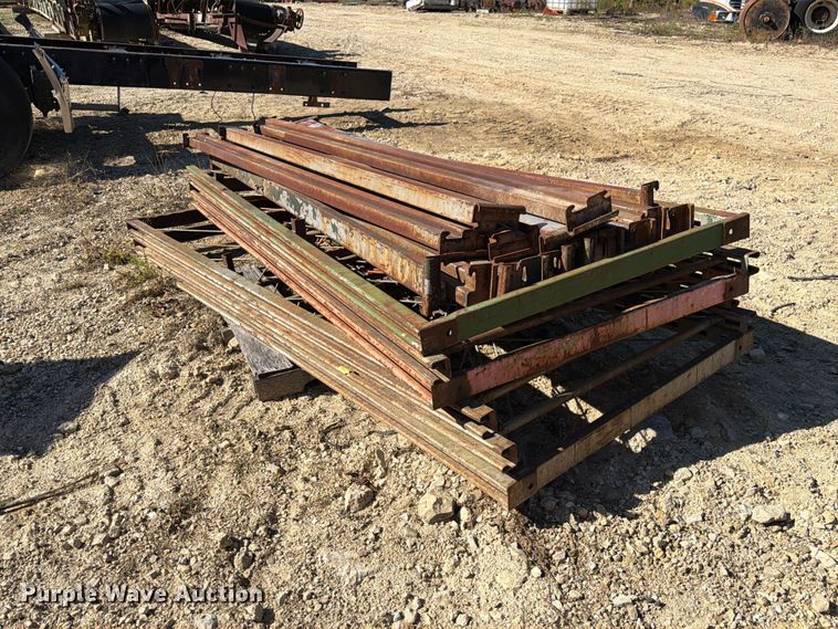 image for item FM6595 Pallet racking