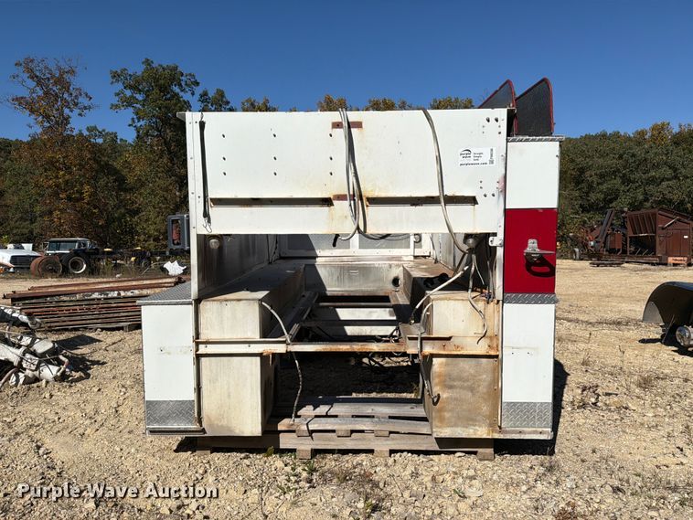 image for item FM6596 Grumman fire truck bed