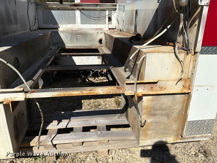 image for item FM6596 Grumman fire truck bed