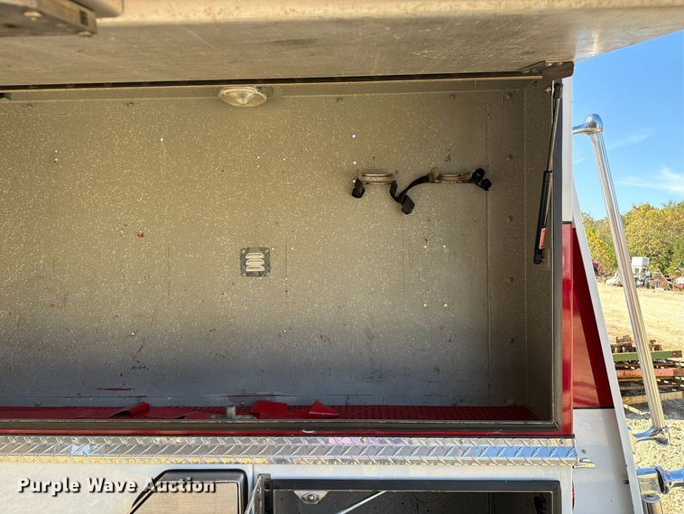image for item FM6596 Grumman fire truck bed