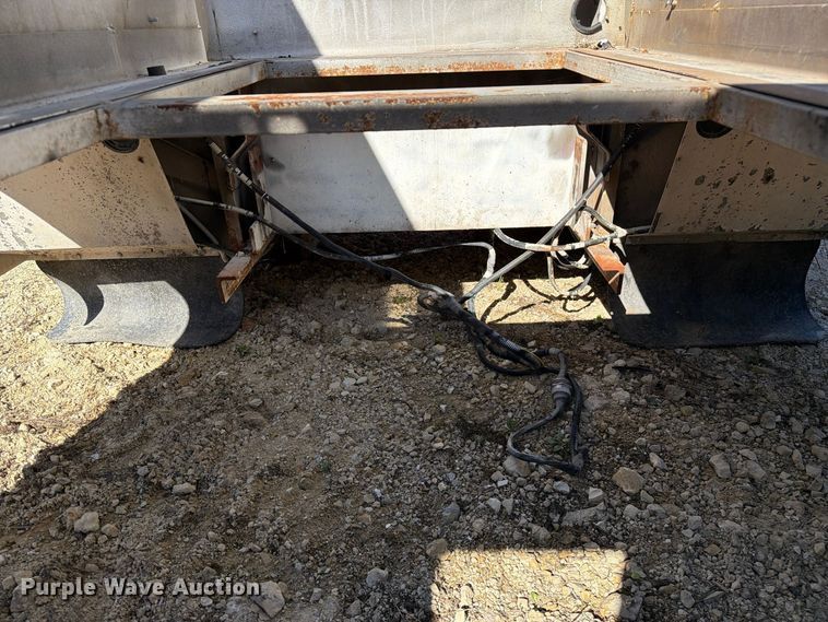 image for item FM6596 Grumman fire truck bed