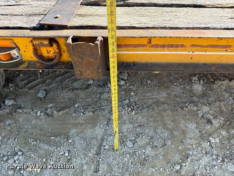 image for item FM6601 1990 CZ Engineering CZ24KT equipment trailer