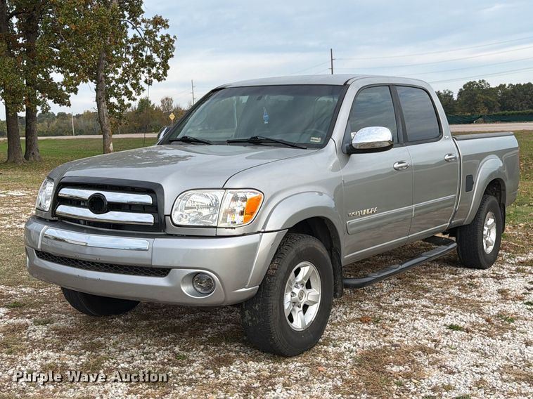 image for item FM6609 2005 Toyota Tundra SR5 Ext. Cab pickup truck