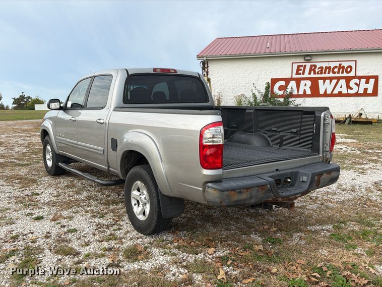 image for item FM6609 2005 Toyota Tundra SR5 Ext. Cab pickup truck
