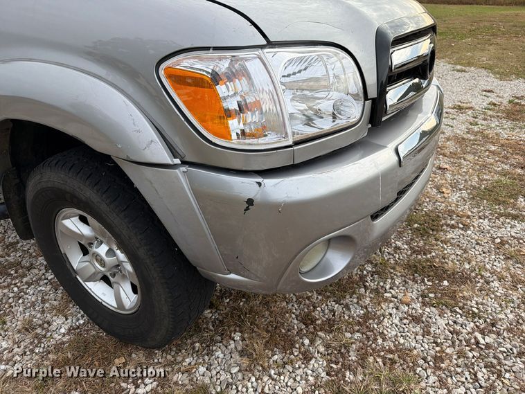 image for item FM6609 2005 Toyota Tundra SR5 Ext. Cab pickup truck