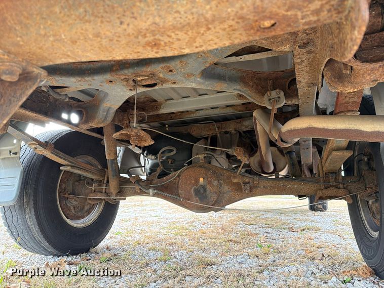 image for item FM6609 2005 Toyota Tundra SR5 Ext. Cab pickup truck