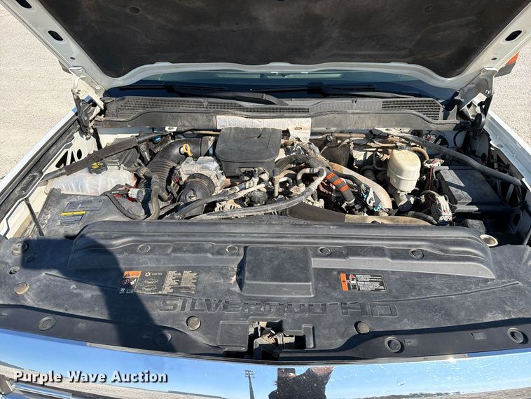 image for item FM6611 2015 Chevrolet Silverado 3500HD utility bed pickup truck