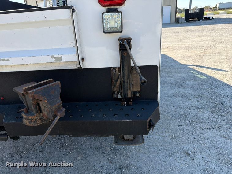 image for item FM6612 2022 Chevrolet Silverado 3500HD utility bed pickup truck