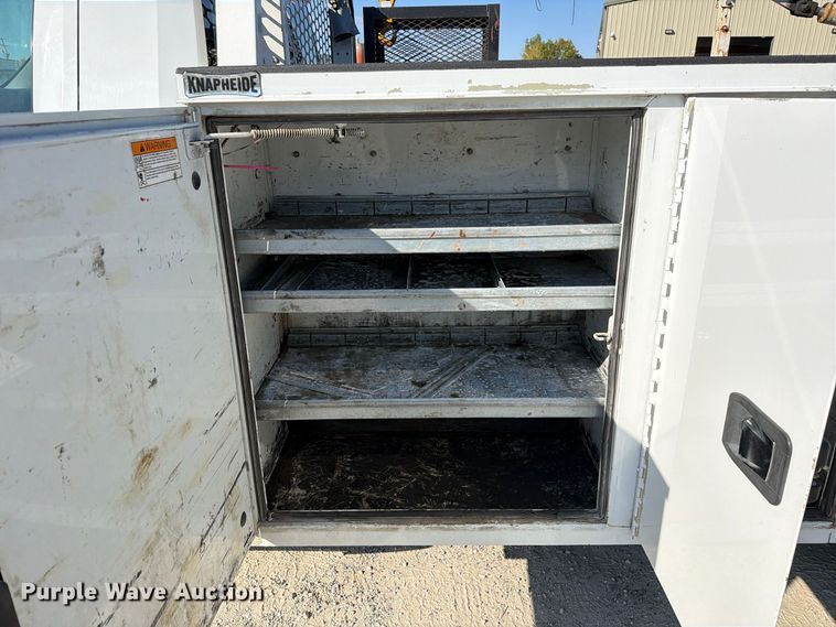 image for item FM6612 2022 Chevrolet Silverado 3500HD utility bed pickup truck