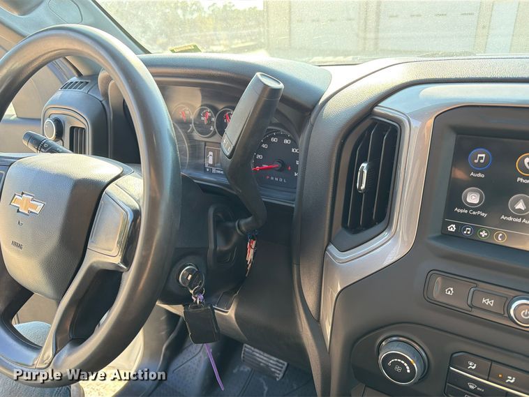 image for item FM6612 2022 Chevrolet Silverado 3500HD utility bed pickup truck