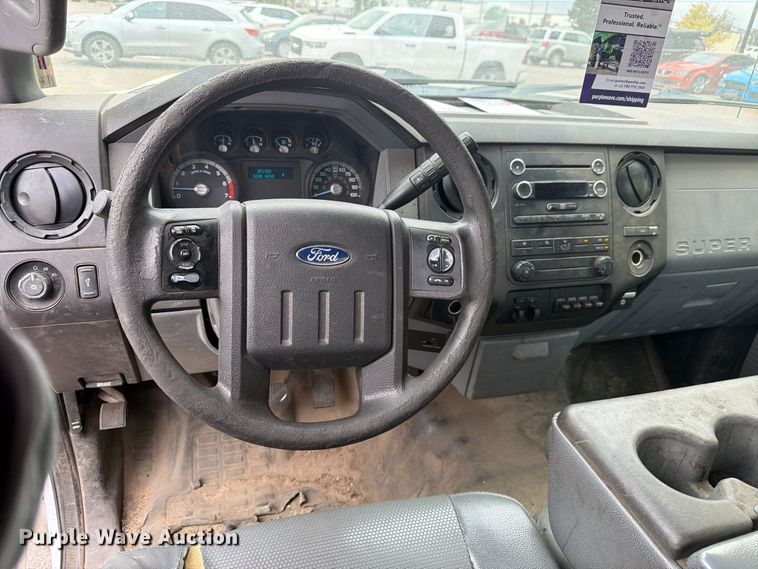 image for item FM7722 2016 Ford F350 Super Duty XL utility bed pickup truck