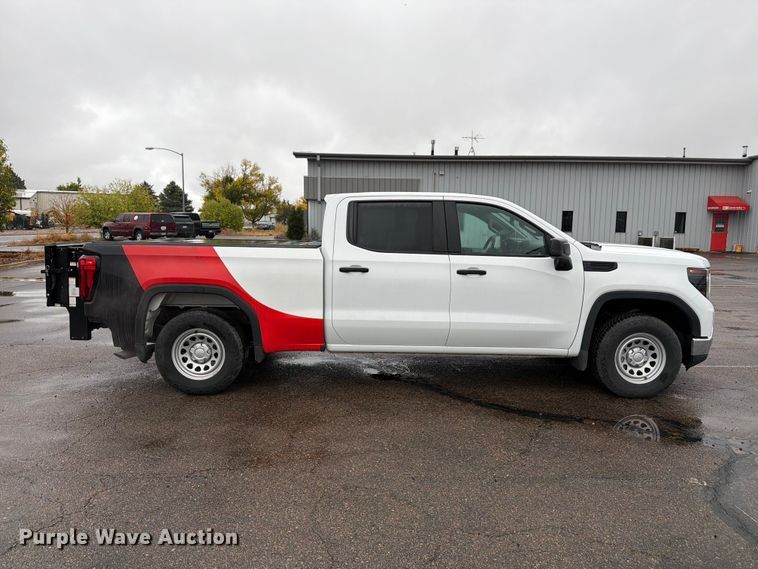 image for item FM7723 2023 GMC Sierra 1500 Crew Cab pickup truck