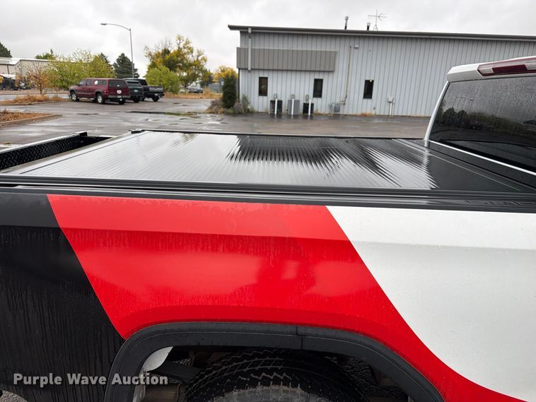 image for item FM7723 2023 GMC Sierra 1500 Crew Cab pickup truck