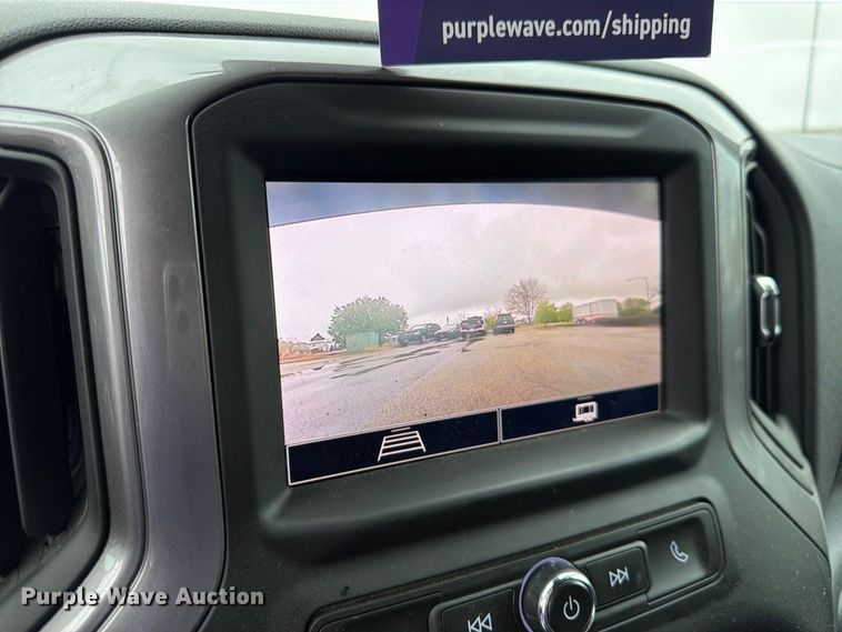 image for item FM7723 2023 GMC Sierra 1500 Crew Cab pickup truck