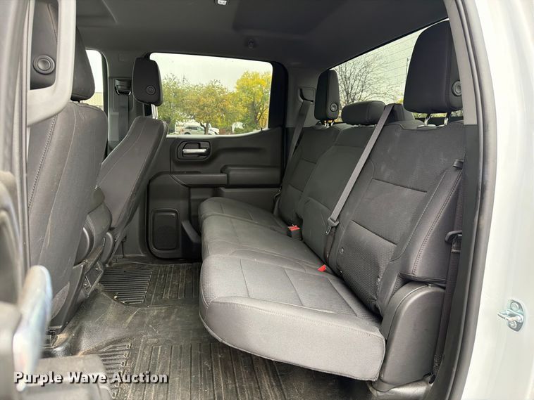 image for item FM7723 2023 GMC Sierra 1500 Crew Cab pickup truck