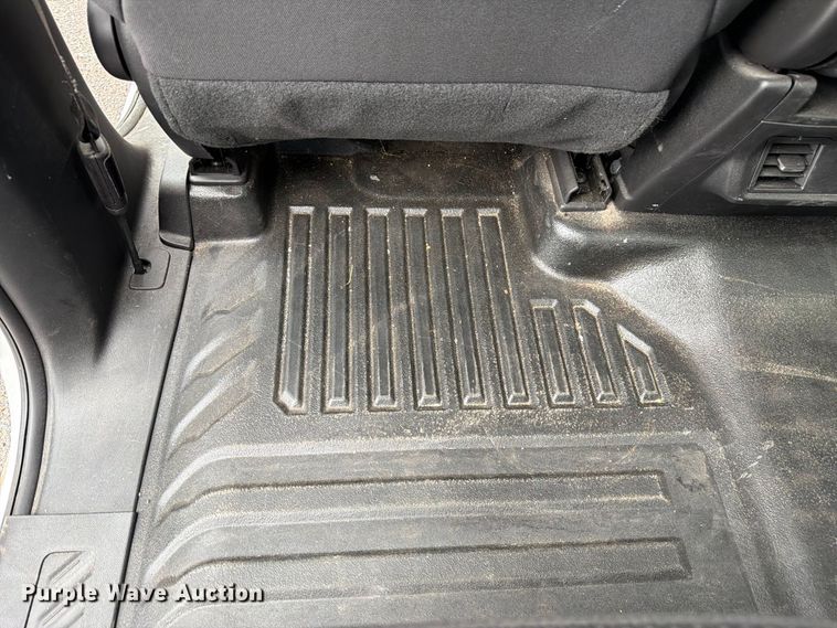 image for item FM7723 2023 GMC Sierra 1500 Crew Cab pickup truck