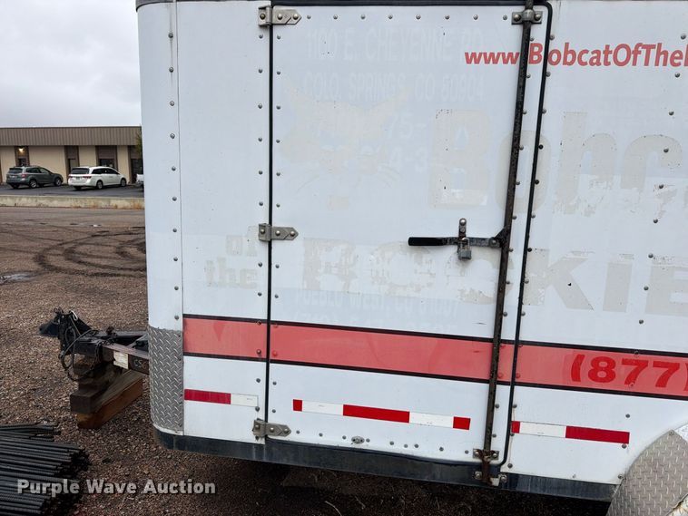 image for item FM7724 1998 Cascade Custom Manufacturing Inc. enclosed cargo trailer