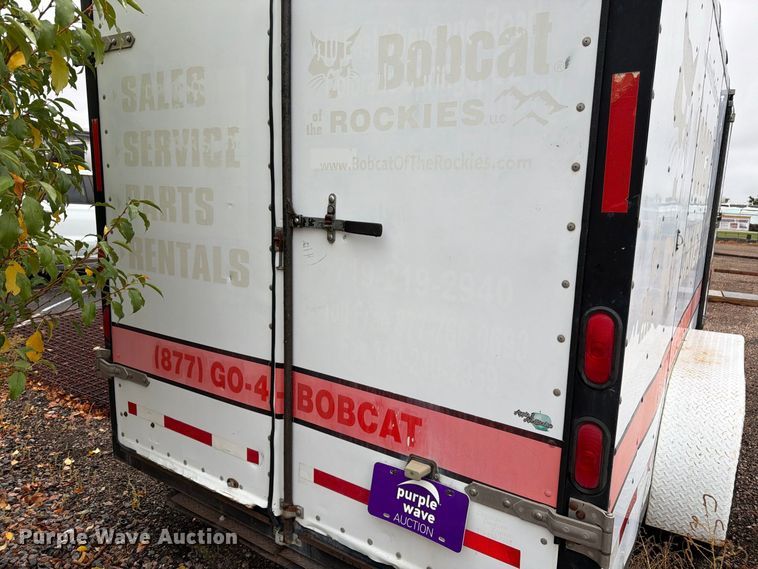 image for item FM7724 1998 Cascade Custom Manufacturing Inc. enclosed cargo trailer