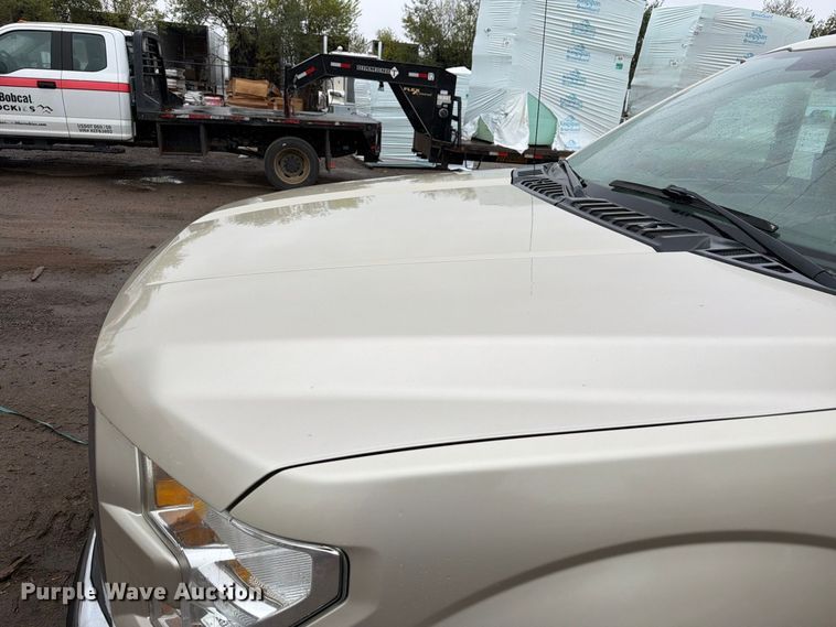 image for item FM7725 2017 Ford F150 Crew Cab pickup truck