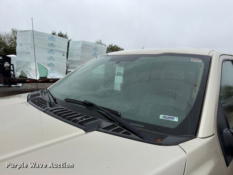 image for item FM7725 2017 Ford F150 Crew Cab pickup truck
