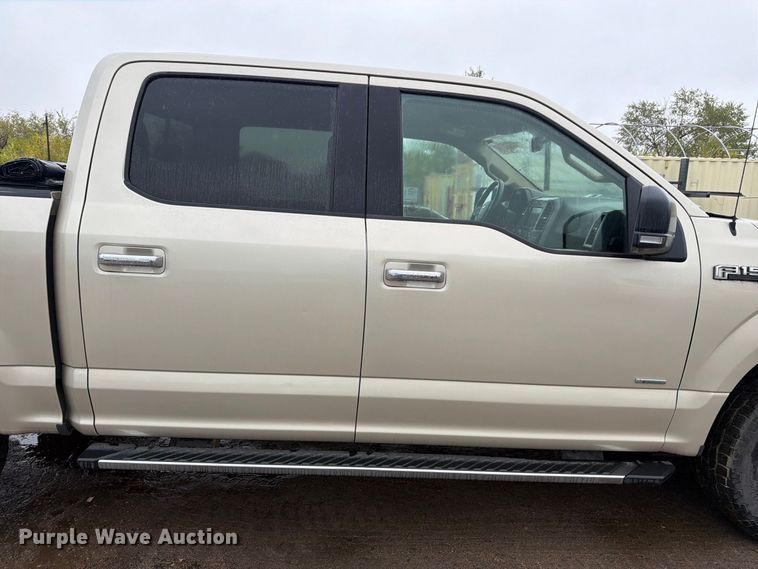 image for item FM7725 2017 Ford F150 Crew Cab pickup truck