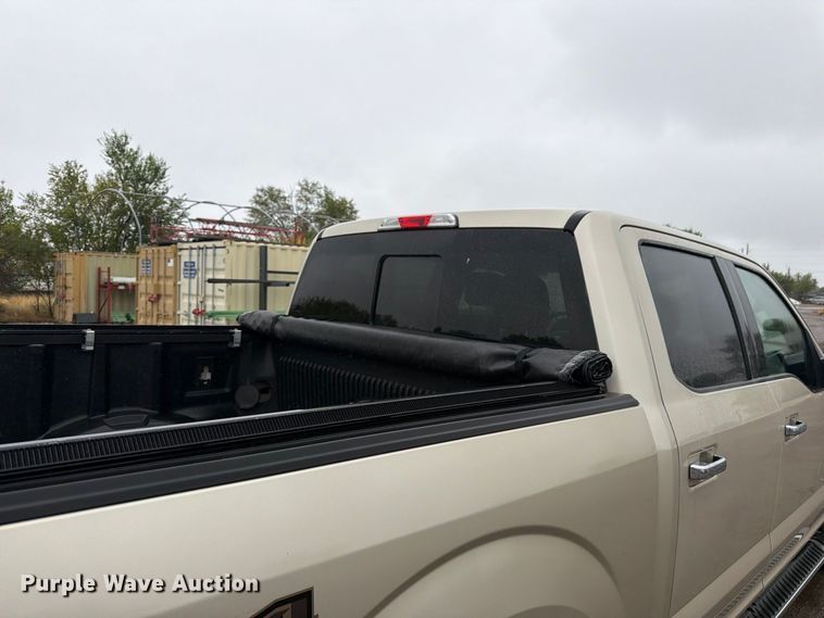 image for item FM7725 2017 Ford F150 Crew Cab pickup truck