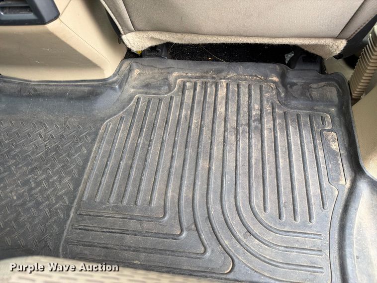 image for item FM7725 2017 Ford F150 Crew Cab pickup truck