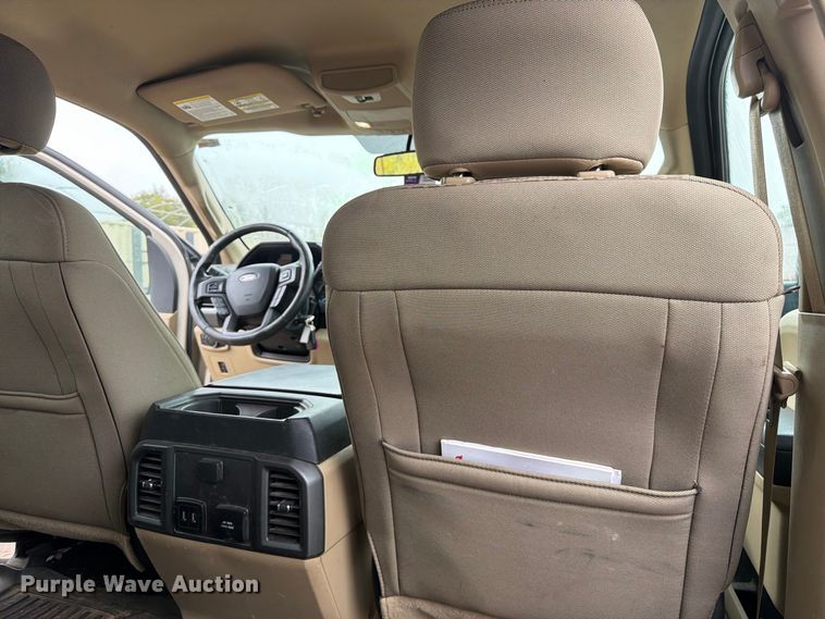 image for item FM7725 2017 Ford F150 Crew Cab pickup truck