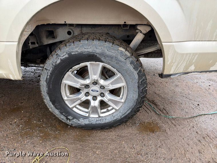 image for item FM7725 2017 Ford F150 Crew Cab pickup truck
