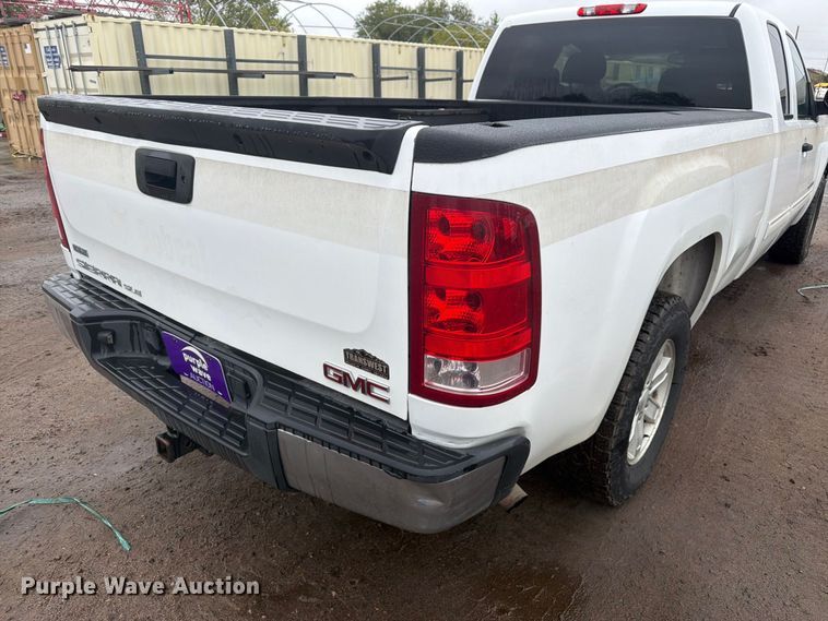 image for item FM7726 2012 GMC Sierra 1500 Ext. Cab pickup truck