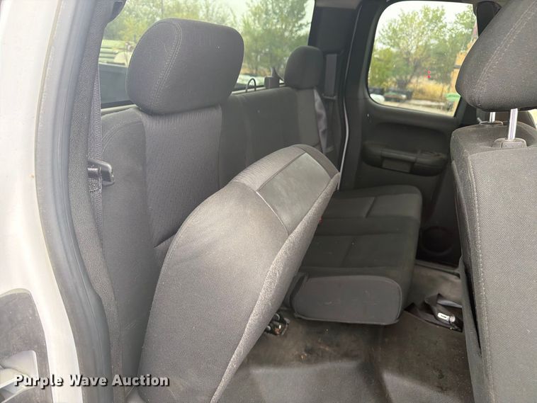 image for item FM7726 2012 GMC Sierra 1500 Ext. Cab pickup truck