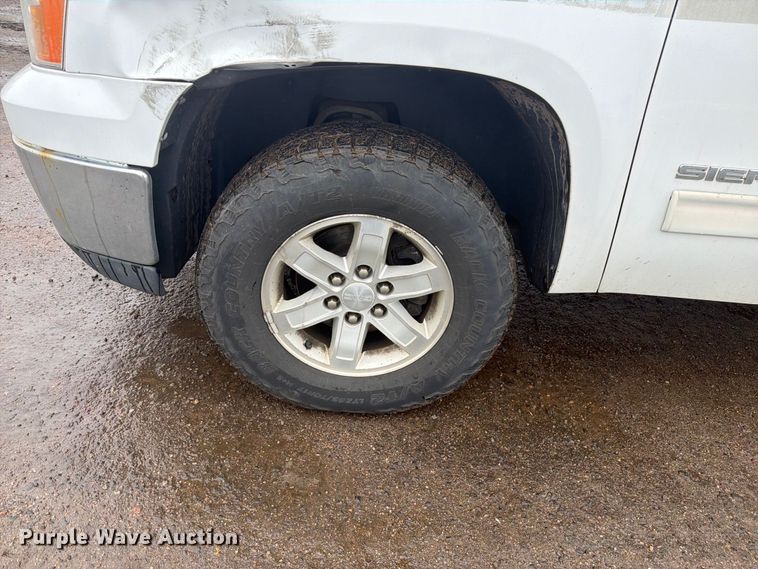 image for item FM7726 2012 GMC Sierra 1500 Ext. Cab pickup truck